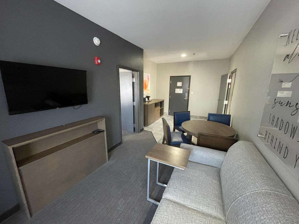 La Quinta Inn & Suites By Wyndham Augusta Fort Eisenhower Экстерьер фото
