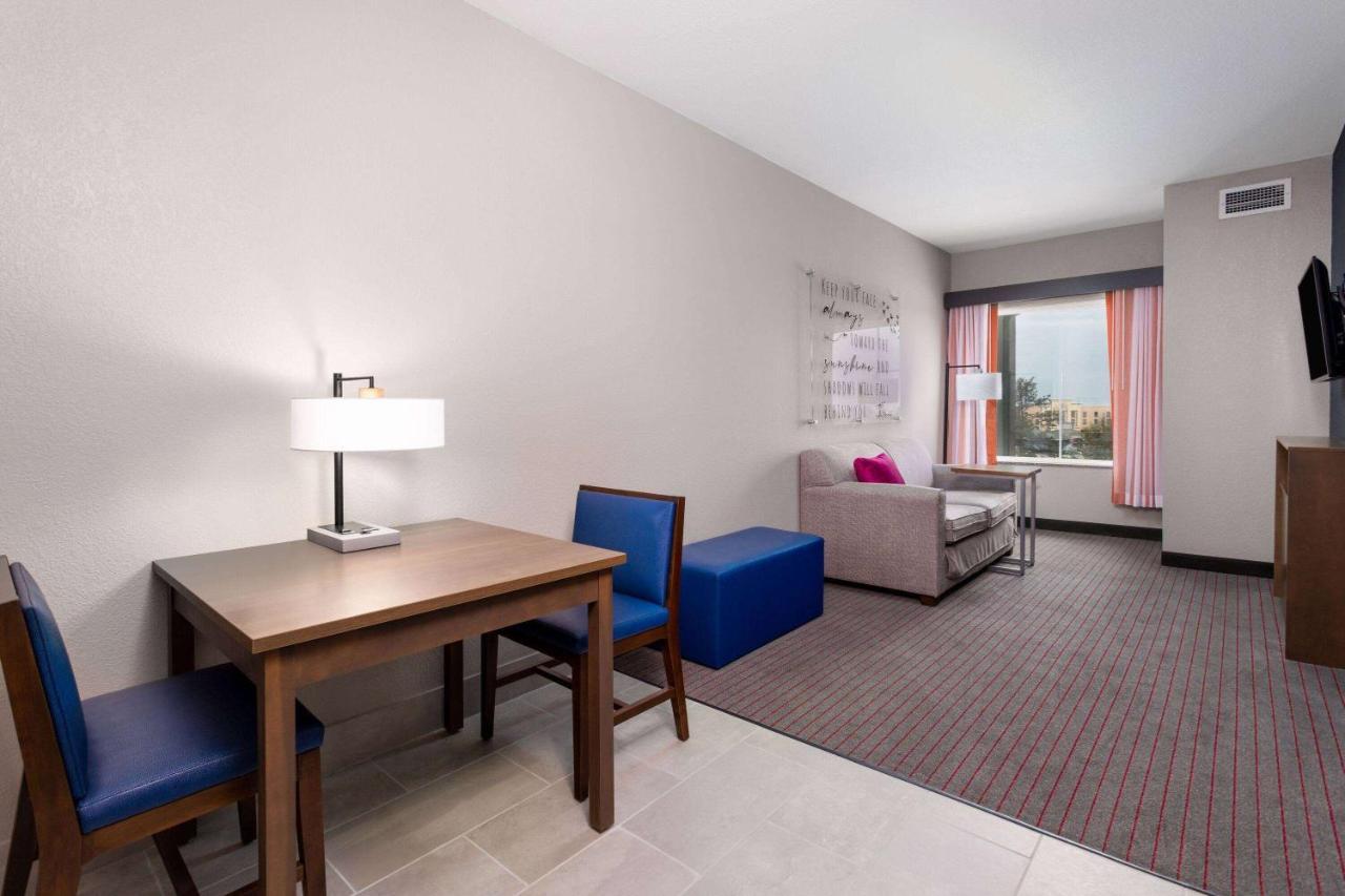 La Quinta Inn & Suites By Wyndham Augusta Fort Eisenhower Экстерьер фото